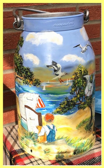 painted milk can in oil - East Sea on evening - Click Image to Close
