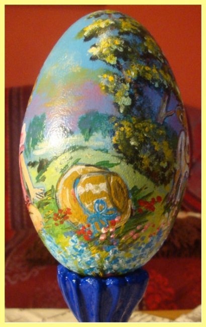 Painted Swan Egg with stand - nice day (sold) - Click Image to Close