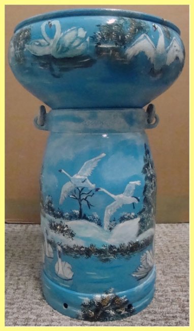 painted milk can - swan (sold) - Click Image to Close